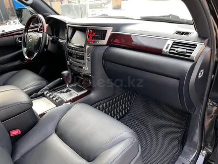 Lexus LX 570 2014 года за 29 000 000 тг. в Алматы – фото 17