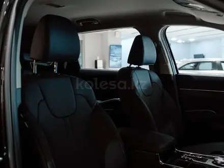 Kia Sorento Luxe 2026 года за 17 790 000 тг. в Алматы – фото 19
