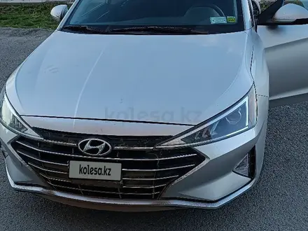 Hyundai Elantra 2018 года за 6 000 000 тг. в Алматы – фото 4