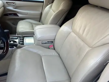 Lexus LX 570 2008 года за 16 700 000 тг. в Астана – фото 37