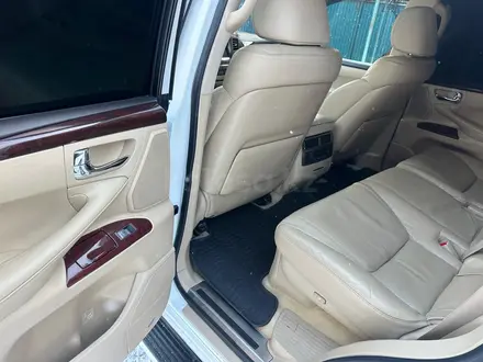 Lexus LX 570 2008 года за 16 700 000 тг. в Астана – фото 38