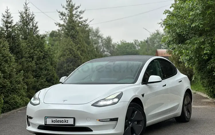 Tesla Model 3 2021 года за 22 000 000 тг. в Алматы
