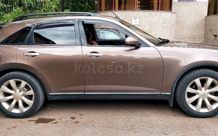 Infiniti FX35 2003 годаүшін6 100 000 тг. в Караганда