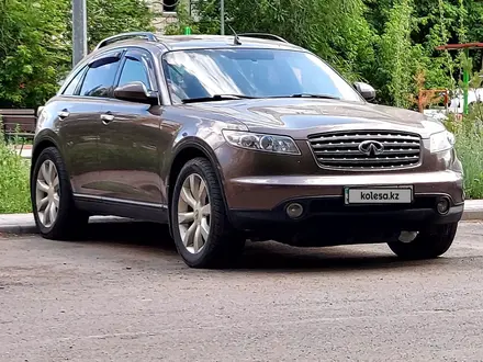 Infiniti FX35 2003 года за 6 100 000 тг. в Караганда – фото 2
