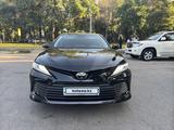 Toyota Camry 2023 годаүшін19 500 000 тг. в Алматы