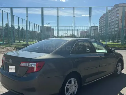 Toyota Camry 2012 года за 5 200 000 тг. в Уральск – фото 3