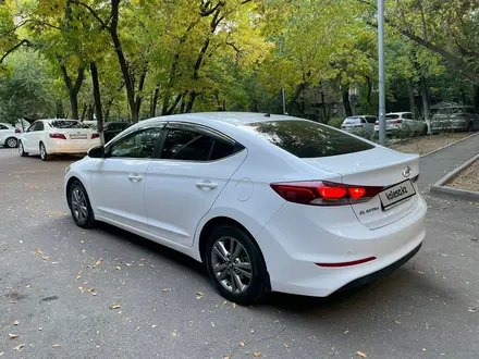 Hyundai Elantra 2018 года за 7 750 000 тг. в Алматы – фото 4