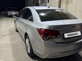 Chevrolet Cruze 2014 годаүшін4 600 000 тг. в Шымкент – фото 4