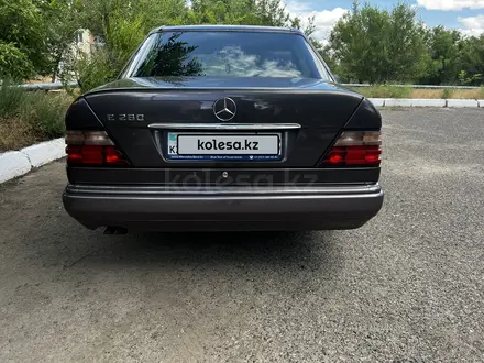 Mercedes-Benz E 280 1995 годаүшін5 000 000 тг. в Тараз – фото 3