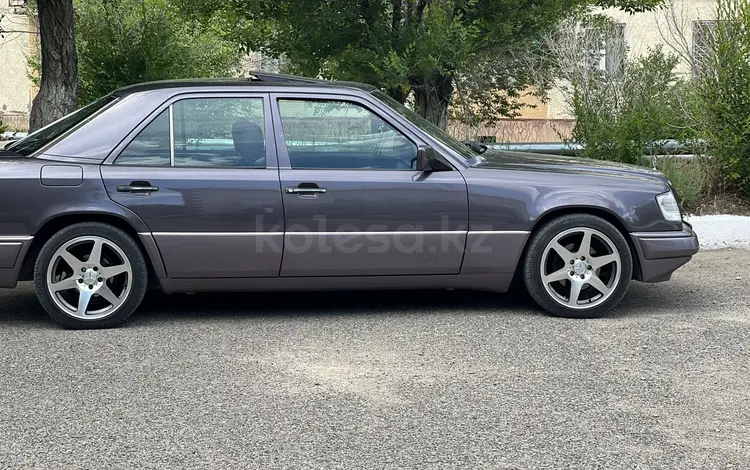 Mercedes-Benz E 280 1995 года за 4 600 000 тг. в Тараз