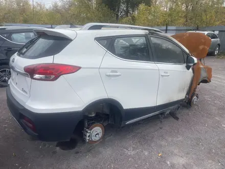 Двери jac s3 за 180 000 тг. в Караганда