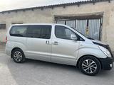 Hyundai Starex 2009 года за 6 500 000 тг. в Туркестан – фото 2