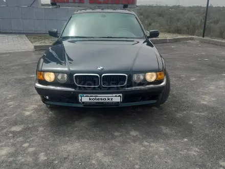 BMW 730 1995 года за 2 500 000 тг. в Талдыкорган – фото 3