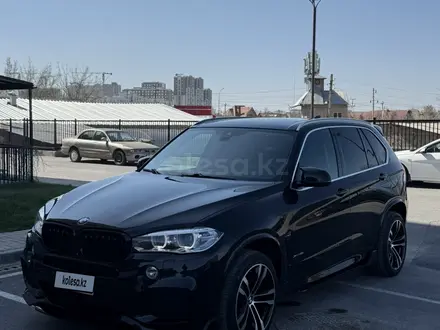 BMW X5 2015 года за 15 000 000 тг. в Шымкент – фото 3