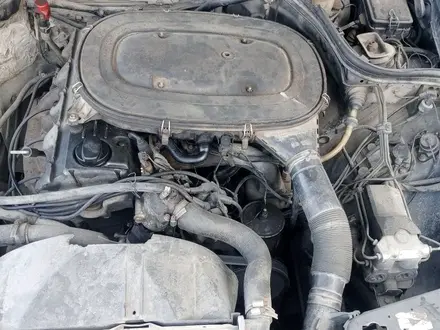 Mercedes-Benz E 230 1990 года за 1 180 000 тг. в Алматы