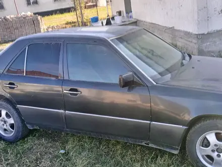 Mercedes-Benz E 230 1990 года за 1 180 000 тг. в Алматы – фото 8