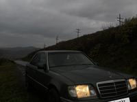 Mercedes-Benz E 220 1993 годаүшін2 650 000 тг. в Усть-Каменогорск