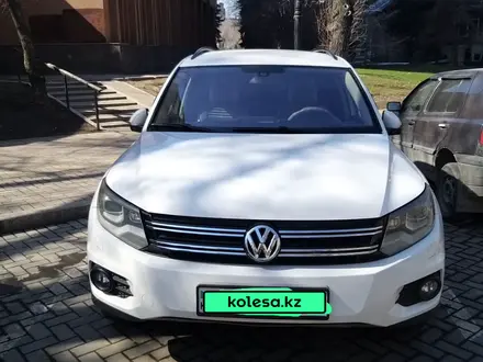 Volkswagen Tiguan 2012 года за 6 500 000 тг. в Алматы