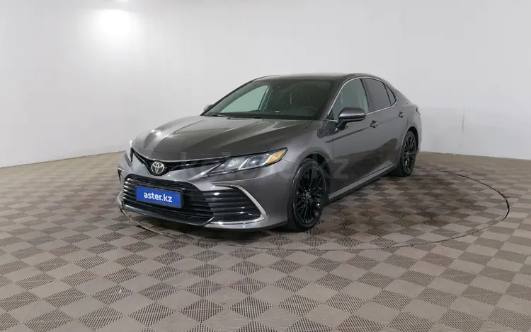 Toyota Camry 2021 годаүшін11 250 000 тг. в Шымкент