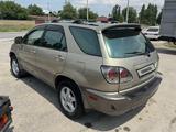 Lexus RX 300 2002 года за 6 000 000 тг. в Шымкент – фото 2