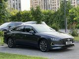 Hyundai Sonata 2021 года за 10 500 000 тг. в Шымкент – фото 5