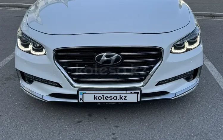 Hyundai Grandeur 2019 года за 9 500 000 тг. в Шымкент