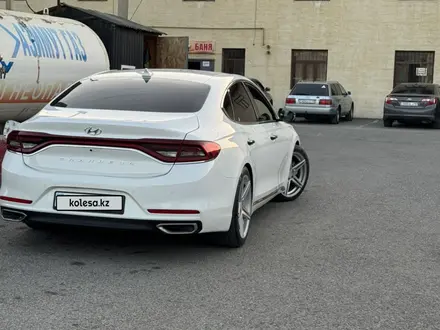 Hyundai Grandeur 2019 года за 9 500 000 тг. в Шымкент – фото 7