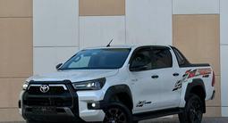Toyota Hilux 2021 года за 23 550 000 тг. в Актау