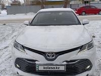 Toyota Camry 2019 года за 14 500 000 тг. в Актобе