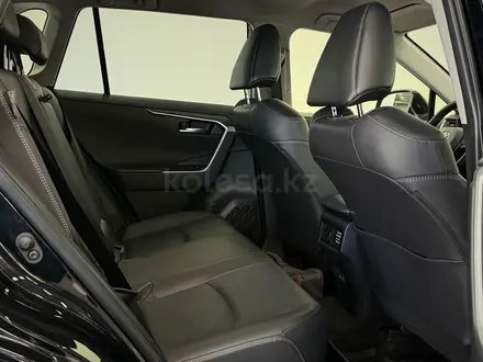 Toyota RAV4 Luxe+ 2025 года за 18 500 000 тг. в Астана – фото 7