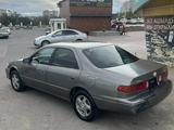 Toyota Camry 1999 годаүшін2 700 000 тг. в Актау – фото 4