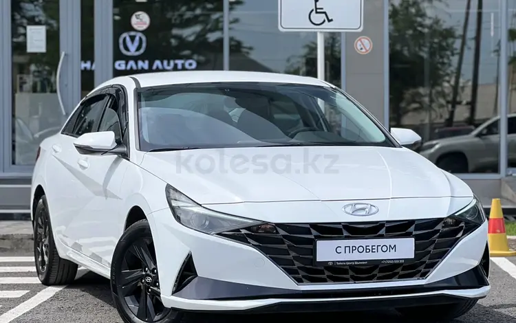 Hyundai Elantra 2021 годаfor9 750 000 тг. в Шымкент