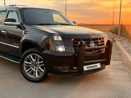 Cadillac Escalade 2007 года за 12 000 000 тг. в Алматы – фото 16