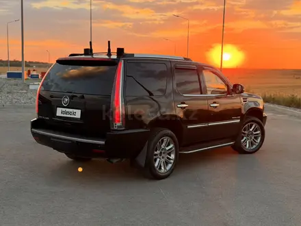 Cadillac Escalade 2007 года за 12 000 000 тг. в Алматы – фото 19