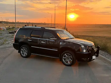 Cadillac Escalade 2007 года за 12 000 000 тг. в Алматы – фото 2
