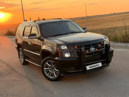 Cadillac Escalade 2007 года за 12 000 000 тг. в Алматы – фото 7
