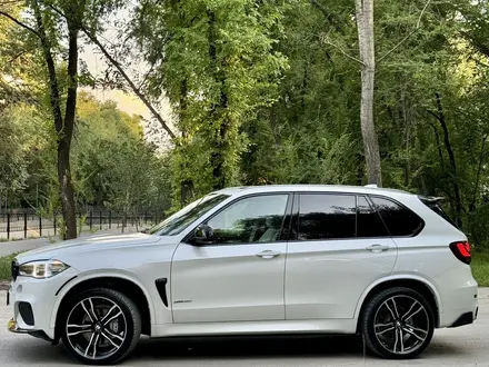 BMW X5 2017 года за 19 000 000 тг. в Алматы – фото 9