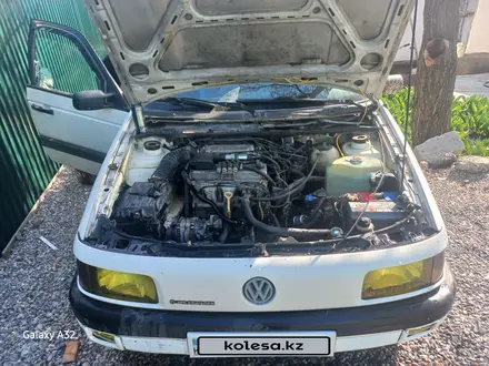 Volkswagen Passat 1992 года за 1 550 000 тг. в Шымкент – фото 2