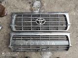 Решетка радиатора оригинал Toyota land cruiser 80 за 35 000 тг. в Алматы – фото 3