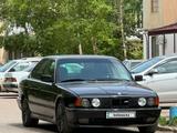 BMW 525 1992 года за 2 100 000 тг. в Астана – фото 2