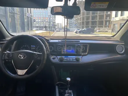 Toyota RAV4 2018 года за 13 000 000 тг. в Астана – фото 8