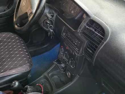 Opel Zafira 2001 года за 2 600 000 тг. в Шымкент – фото 17