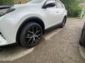 Toyota RAV4 2018 годаүшін11 000 000 тг. в Атырау – фото 3