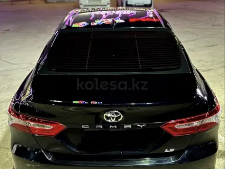 Toyota Camry 2020 года за 10 999 999 тг. в Актобе – фото 6