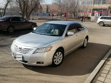 Toyota Camry 2007 года за 3 000 000 тг. в Караганда – фото 2