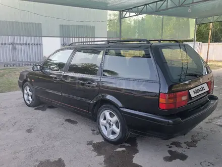 Volkswagen Passat 1994 года за 1 500 000 тг. в Шымкент – фото 5