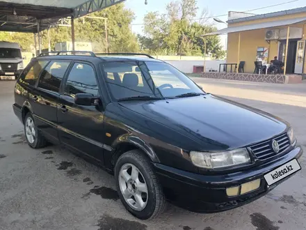 Volkswagen Passat 1994 года за 1 500 000 тг. в Шымкент – фото 6