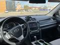 Toyota Camry 2014 года за 6 300 000 тг. в Атырау – фото 8