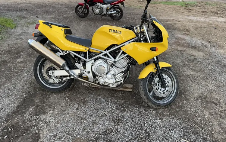 Yamaha 2002 годаүшін2 000 000 тг. в Караганда