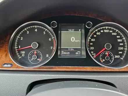 Volkswagen Passat 2013 года за 5 800 000 тг. в Алматы – фото 12
